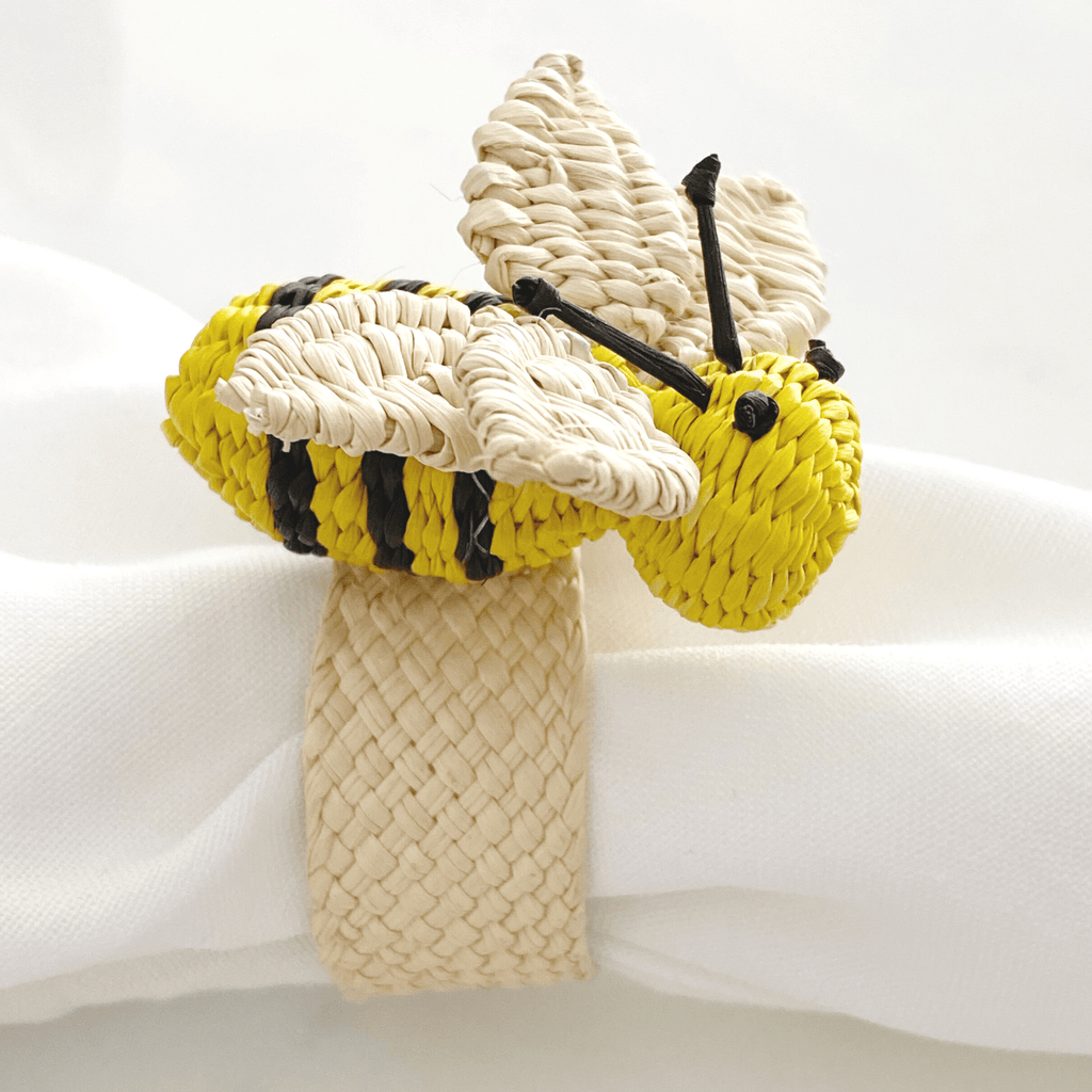 Palma de Iraca Little Bee Napkin Ring - The Shop'n Glow