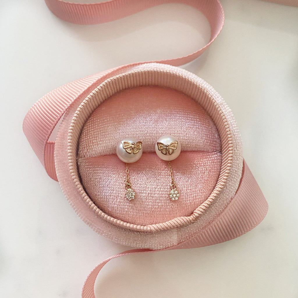 Round White Shell Pearl Stud Earrings with Gold Butterfly - The Shop'n Glow